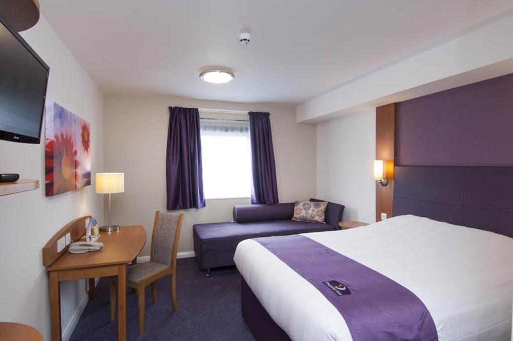 Premier Inn Reading Central Bilik gambar