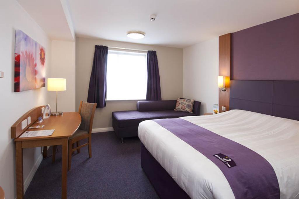 Premier Inn Reading Central Luaran gambar