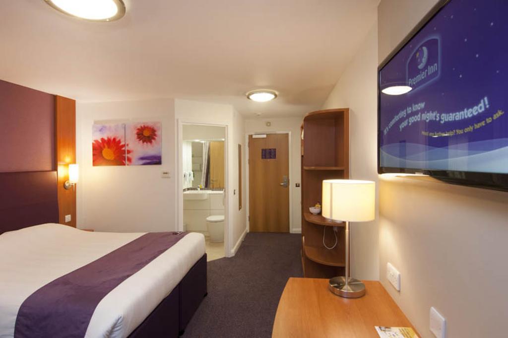 Premier Inn Reading Central Luaran gambar
