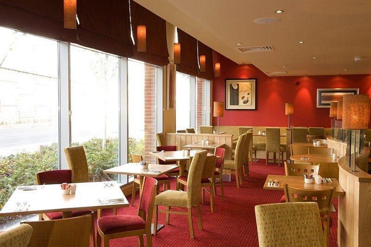 Premier Inn Reading Central Luaran gambar